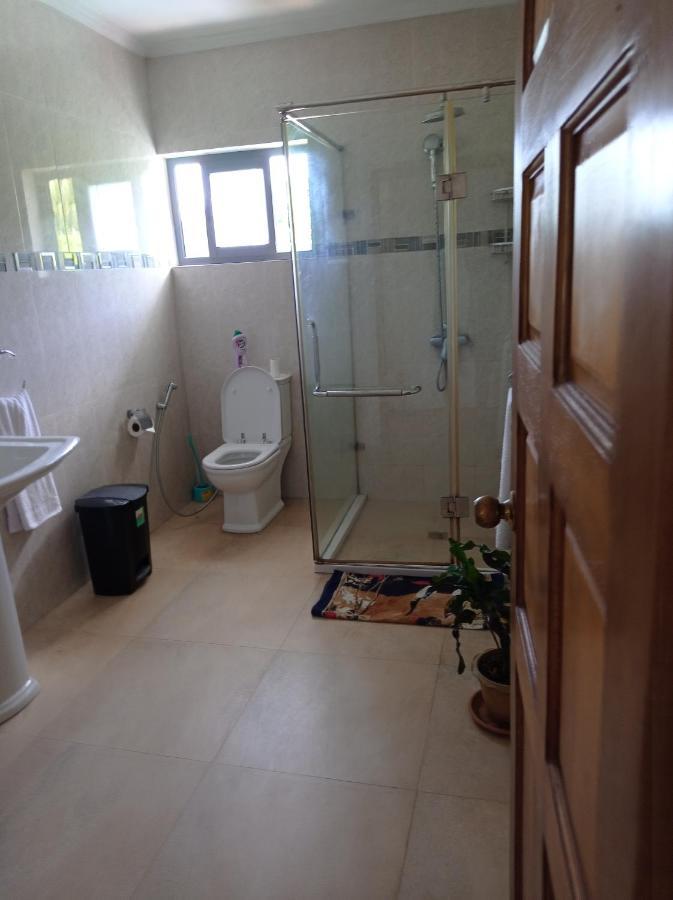 Les Forbans Selfcatering Apartment Takamaka Bagian luar foto