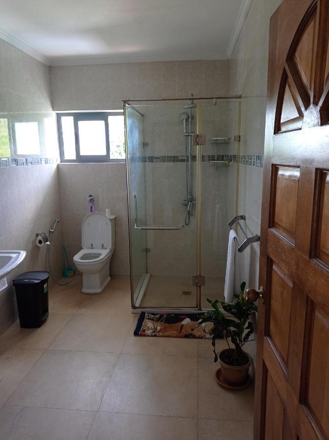 Les Forbans Selfcatering Apartment Takamaka Bagian luar foto